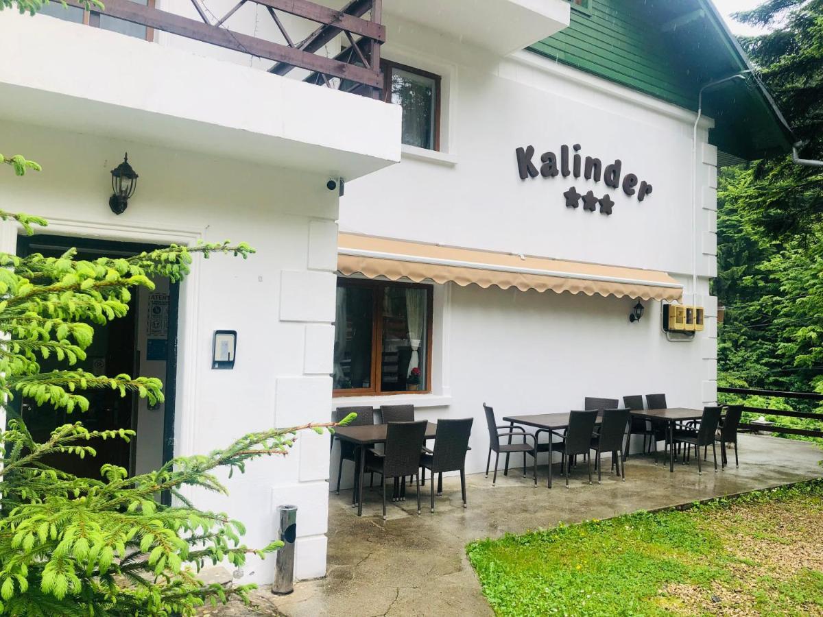 Pensiune & Restaurant Kalinder Буштені Екстер'єр фото