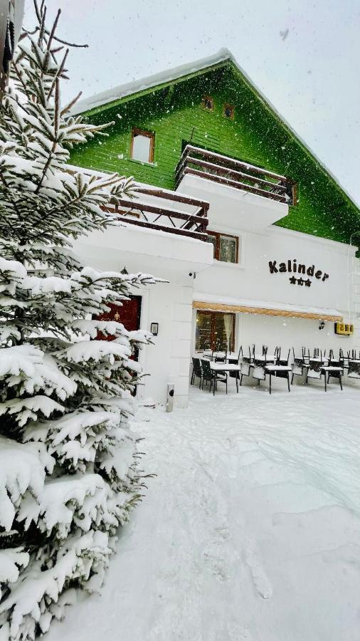 Pensiune & Restaurant Kalinder Буштені Екстер'єр фото